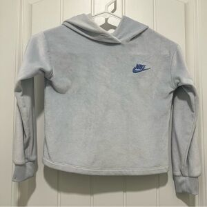 Nike Girl’s Light Blue Fuzzy Pullover Hoodie Size 5-6